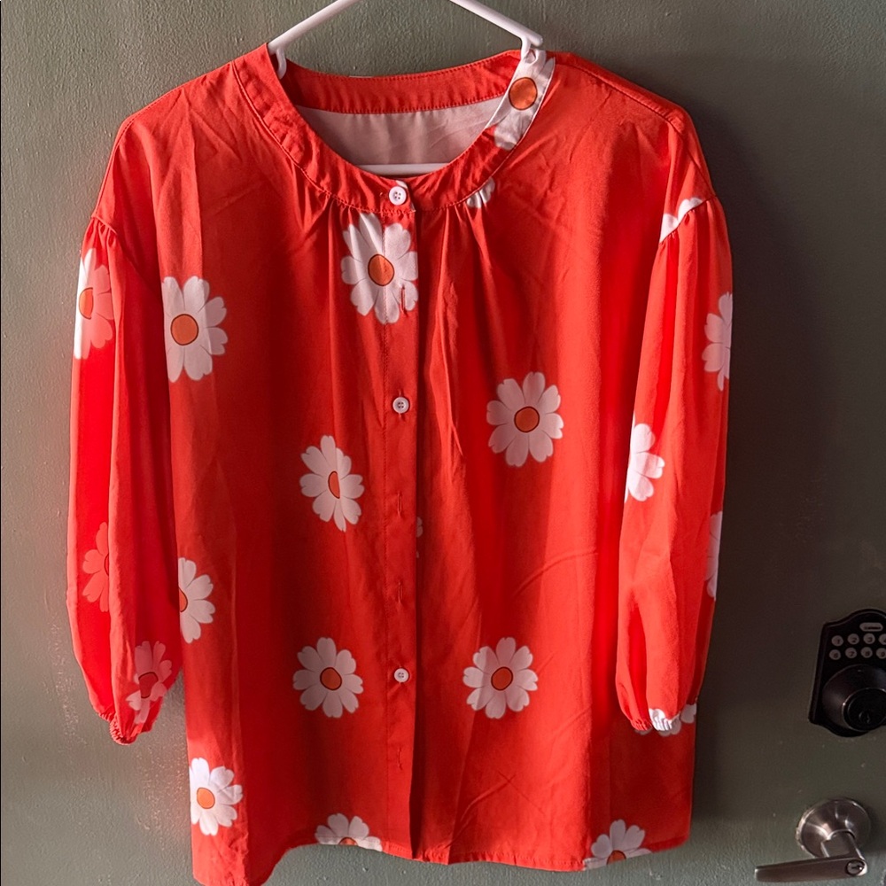 Daisy Print Women's Blouse - Red